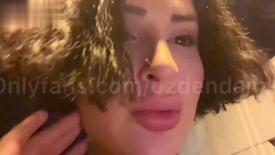 Damla Özden senaryolu bir pornoda baştan çıkıyor